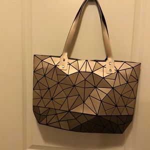 P Luca Geo Triangle Tote